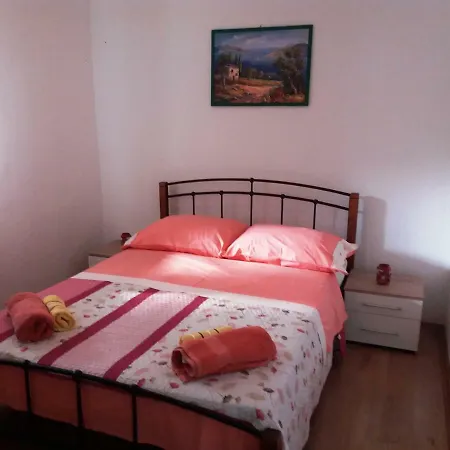 Bonkovic Apartamento Gdinj