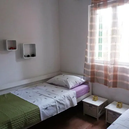 Bonkovic Apartamento Gdinj